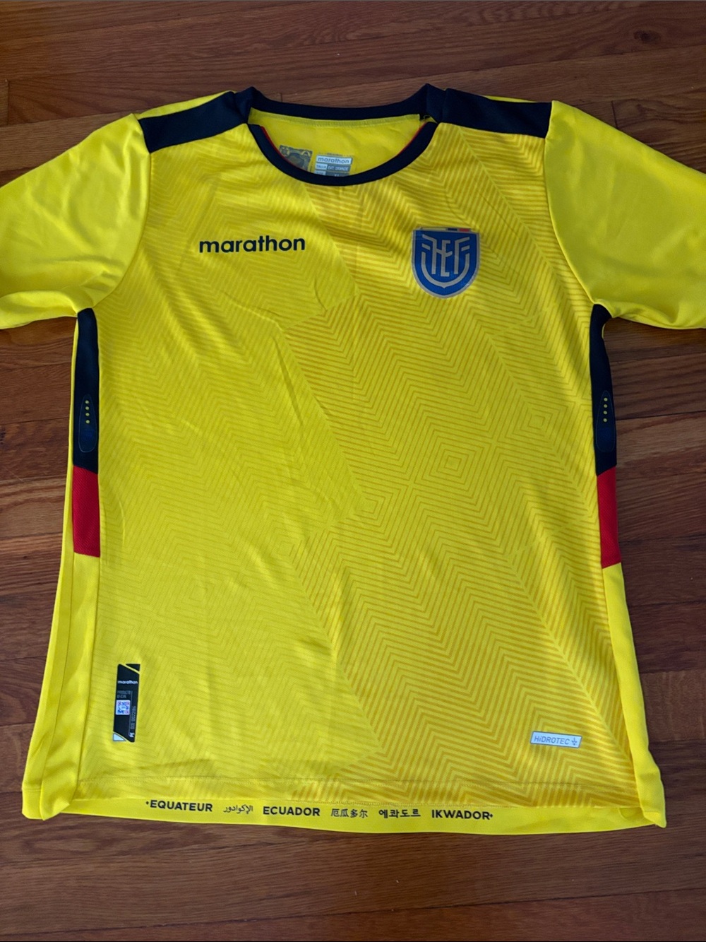 Marathon adult Ecuador Yellow Soccer Jersey